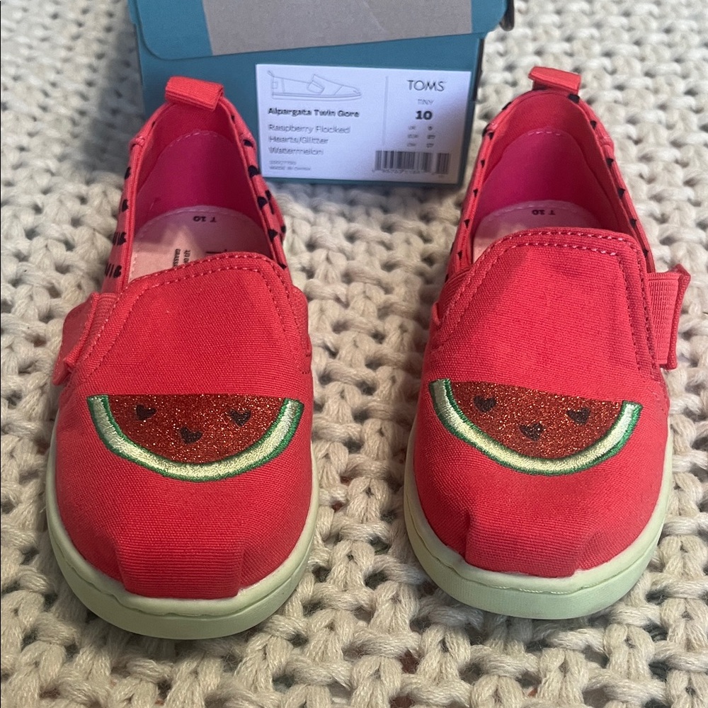 TOMS Kids Raspberry Watermelon Sneakers